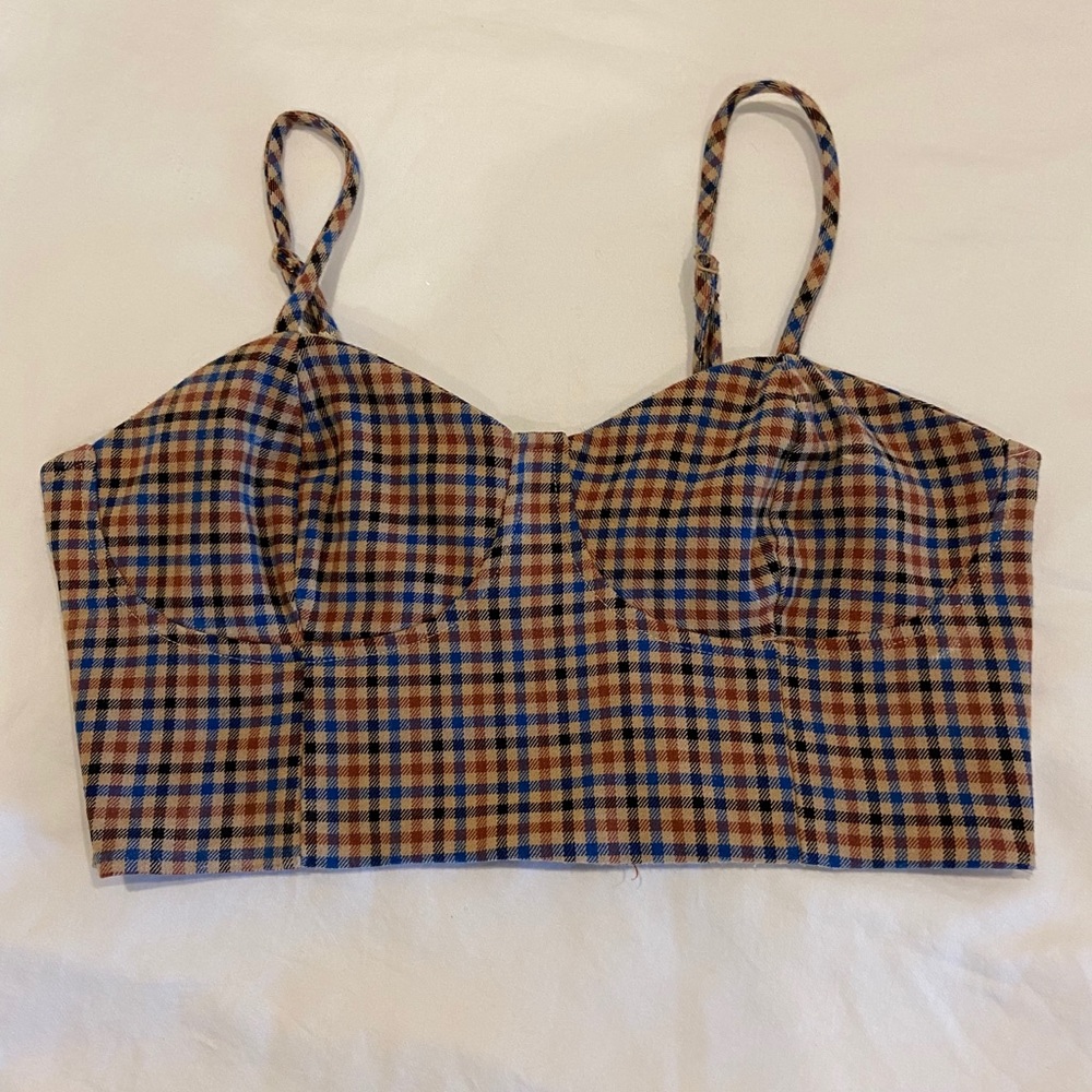 Cute crop top. Like new